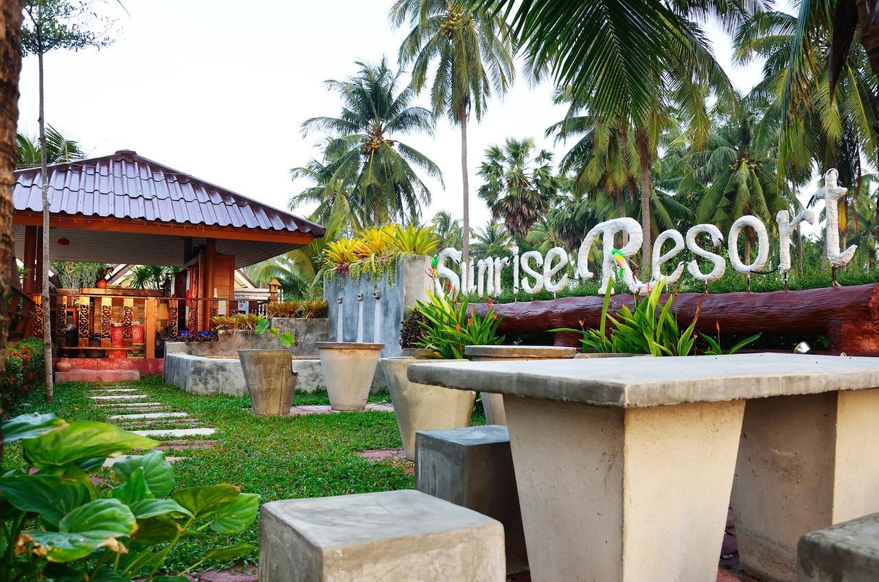 Sunrise Resort Bang Saphan Buitenkant foto